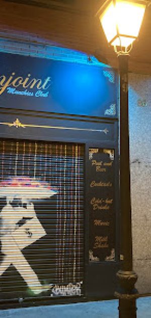 Enjoint munchies Social Club Madrid