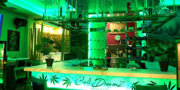 Social club cali dreamz 420