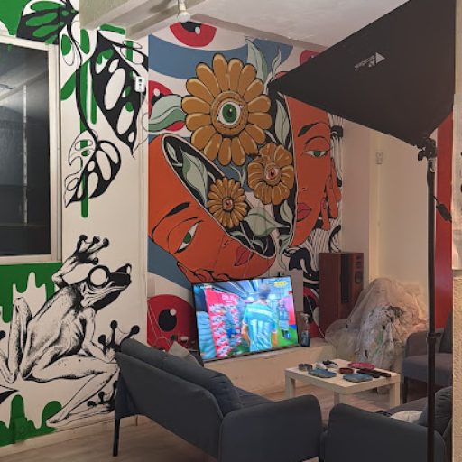 La Bella Weeda Malaga