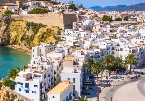 ibiza donde hay asociaciones de fumadores