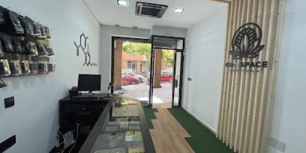 CBD SPACE QUALITY PREMIUM CBD SPACE QUALITY PREMIUM