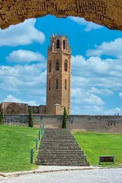 LLeida_torre_csc_cannabis