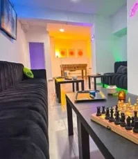 club de cannabis y asociaciones en madrid weedestiny