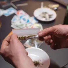 clubs y asociaciones de cannabis en madrid